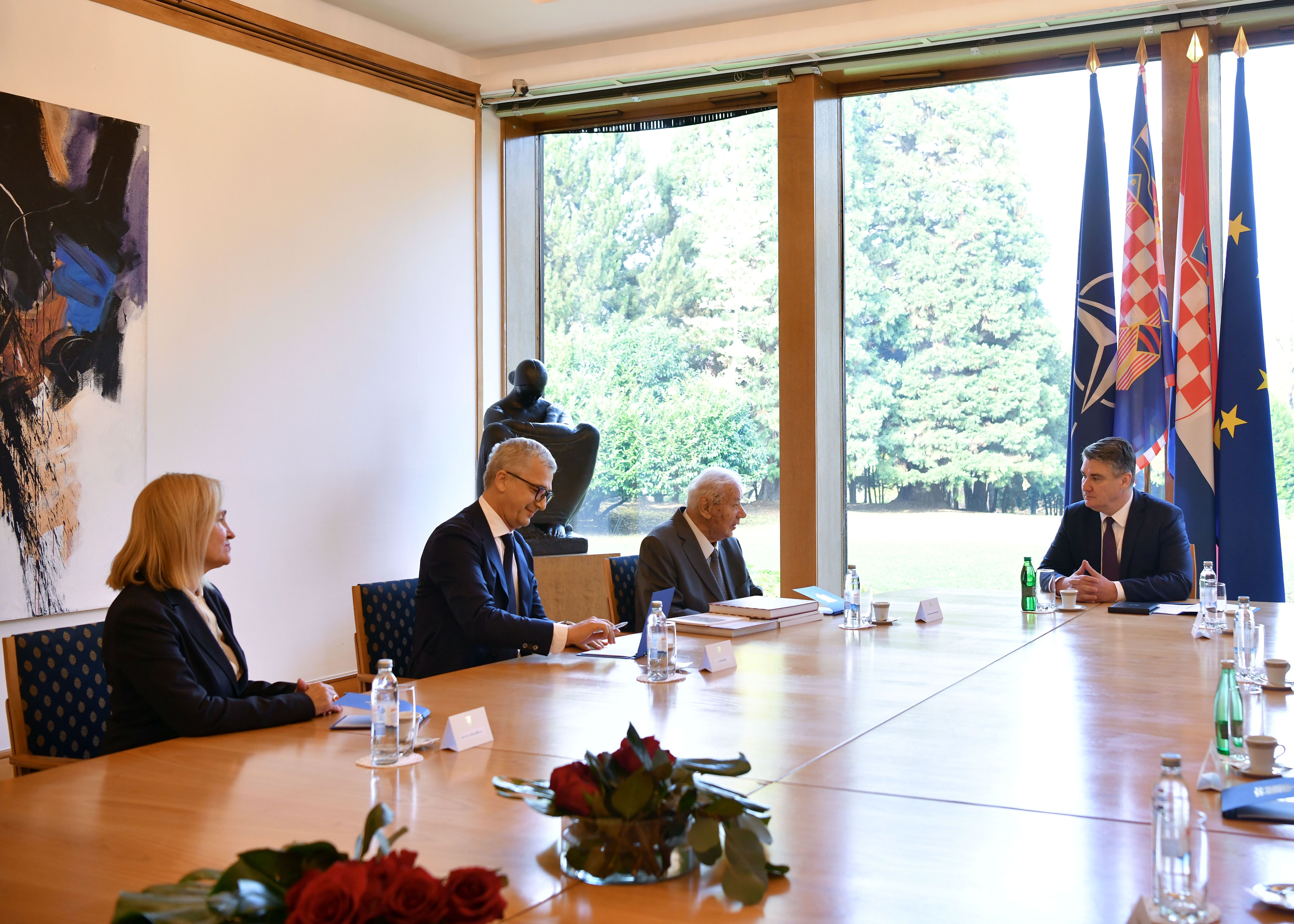 Predsjednik Milanovi Razgovarao S Predstavnicima Akademije 